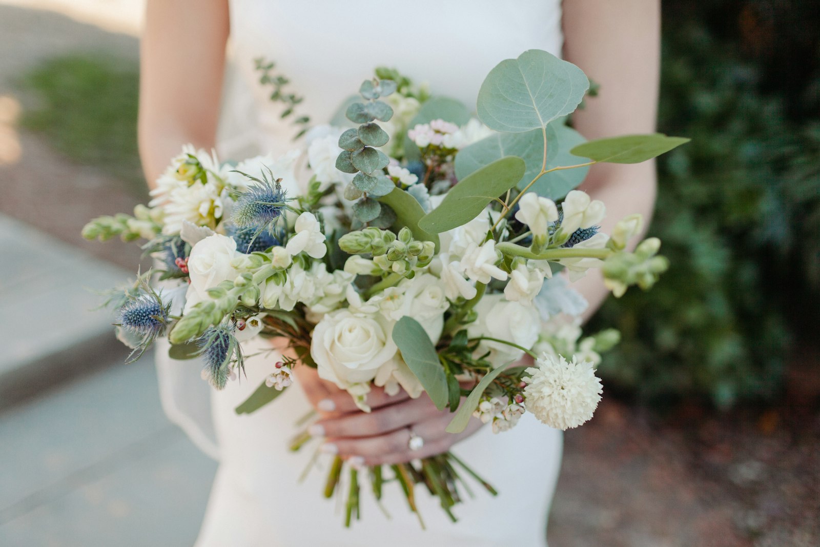 Wedding ceremony flowers